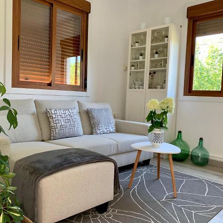 A Casa Vermella Con Jardin A 10 Minutos De Santiago De Compostela Διαμέρισμα Ortono Εξωτερικό φωτογραφία