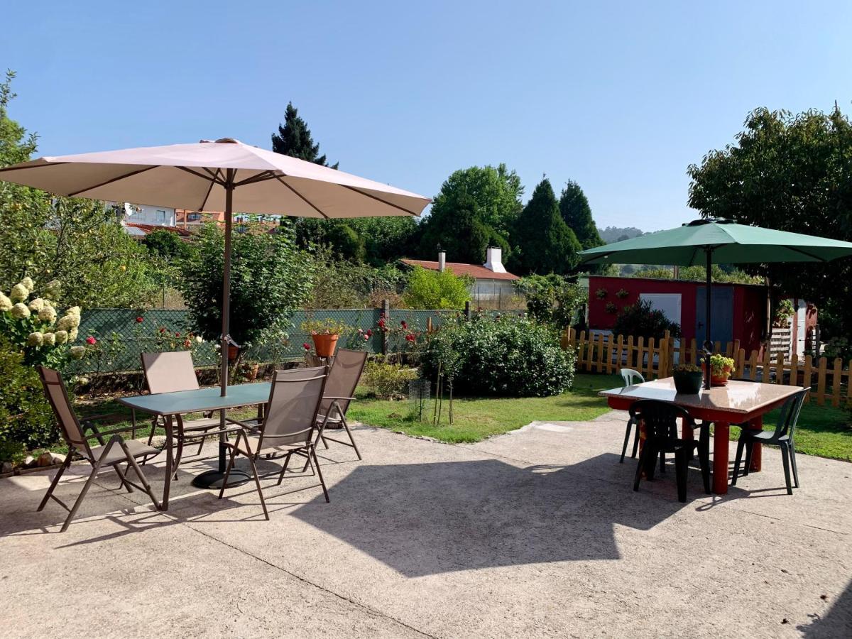 A Casa Vermella Con Jardin A 10 Minutos De Santiago De Compostela Διαμέρισμα Ortono Εξωτερικό φωτογραφία